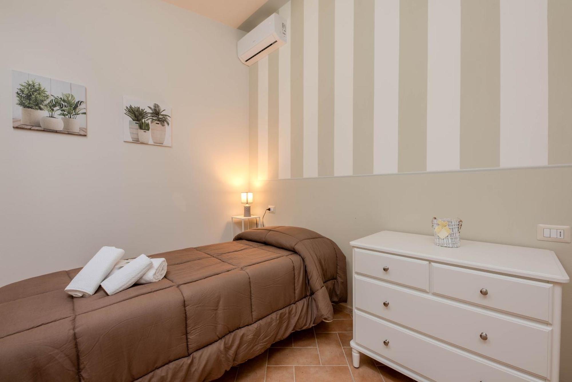 Agriturismo Diaccia Botrona Кастильоне-делла-Пеская Экстерьер фото