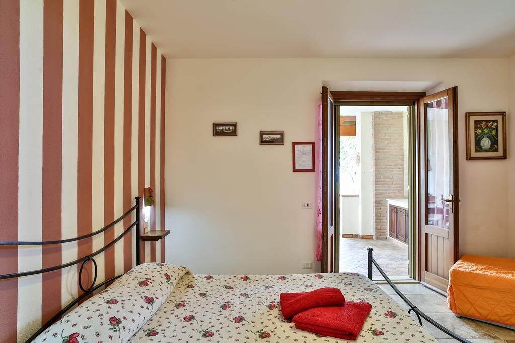 Agriturismo Diaccia Botrona Кастильоне-делла-Пеская Экстерьер фото