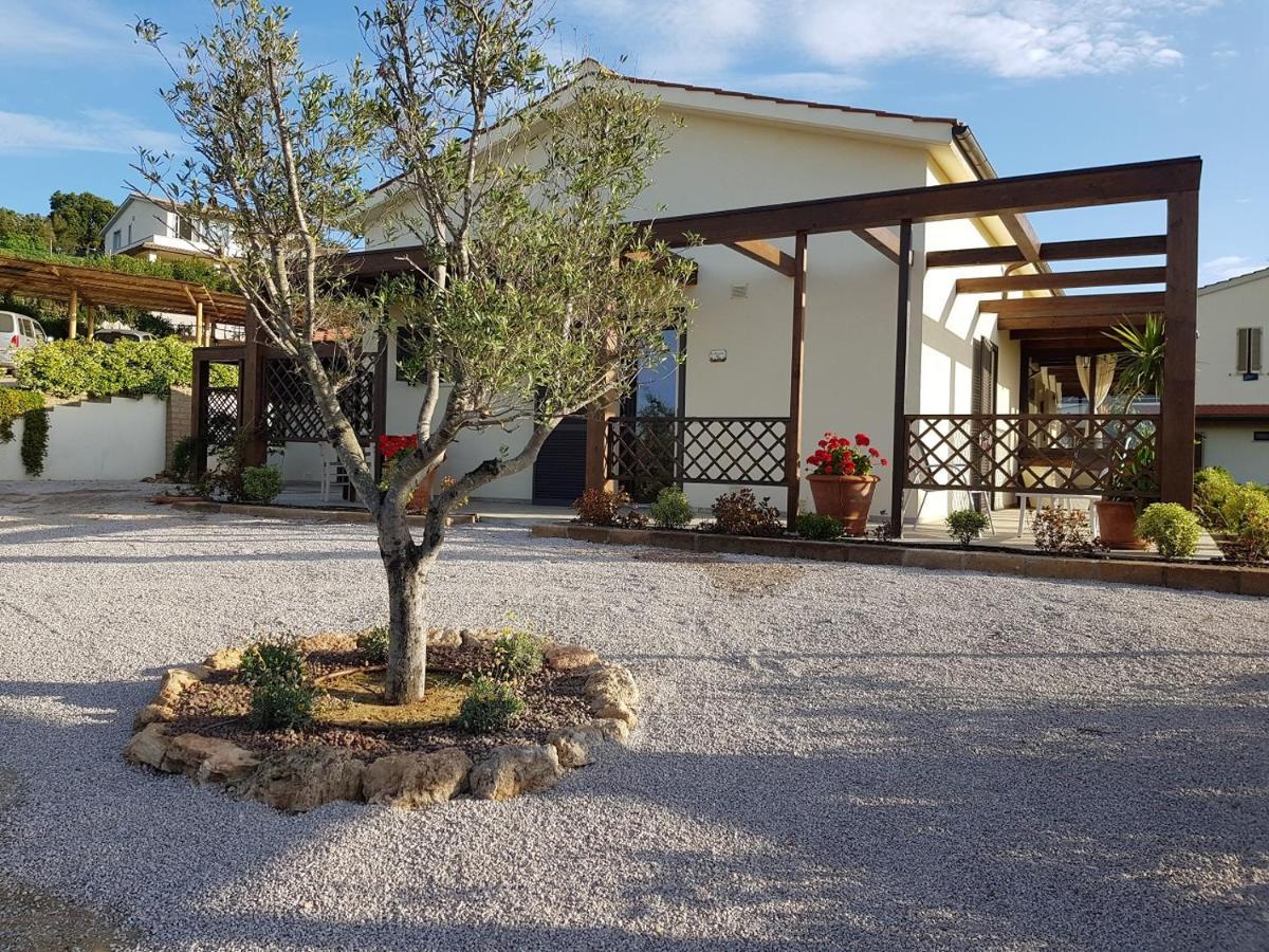 Agriturismo Diaccia Botrona Кастильоне-делла-Пеская Экстерьер фото