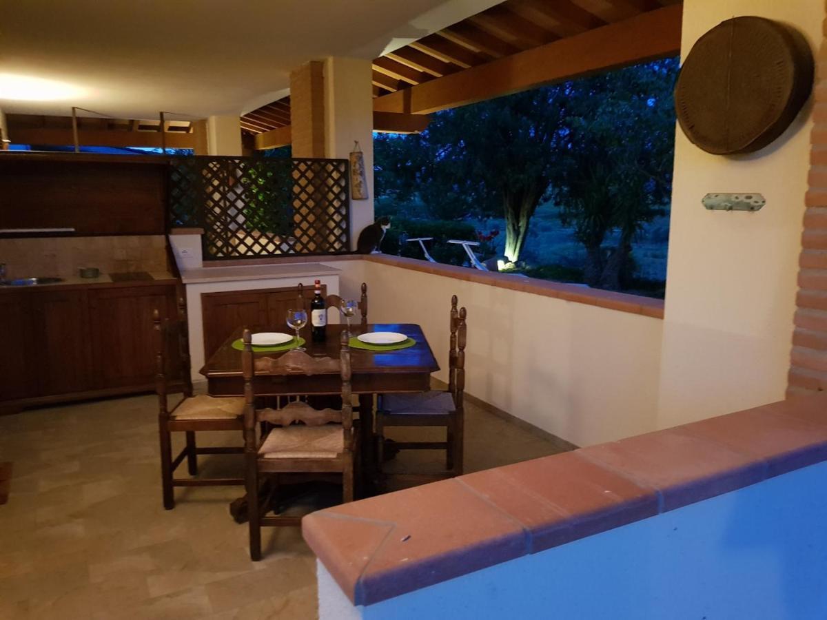 Agriturismo Diaccia Botrona Кастильоне-делла-Пеская Экстерьер фото